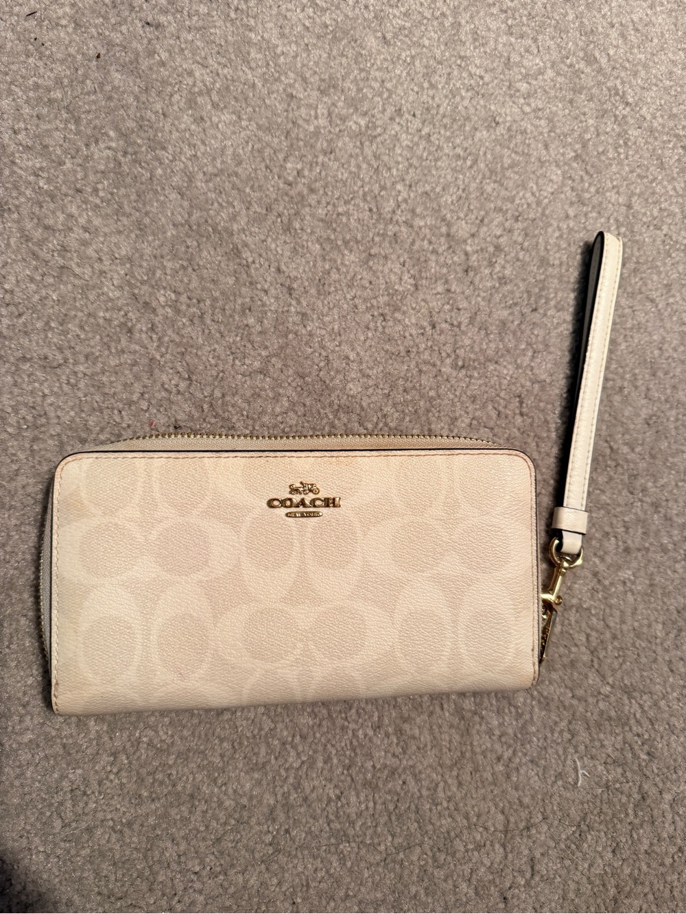 Coach Cream Signature Zip Wristlet with Detachable Strap